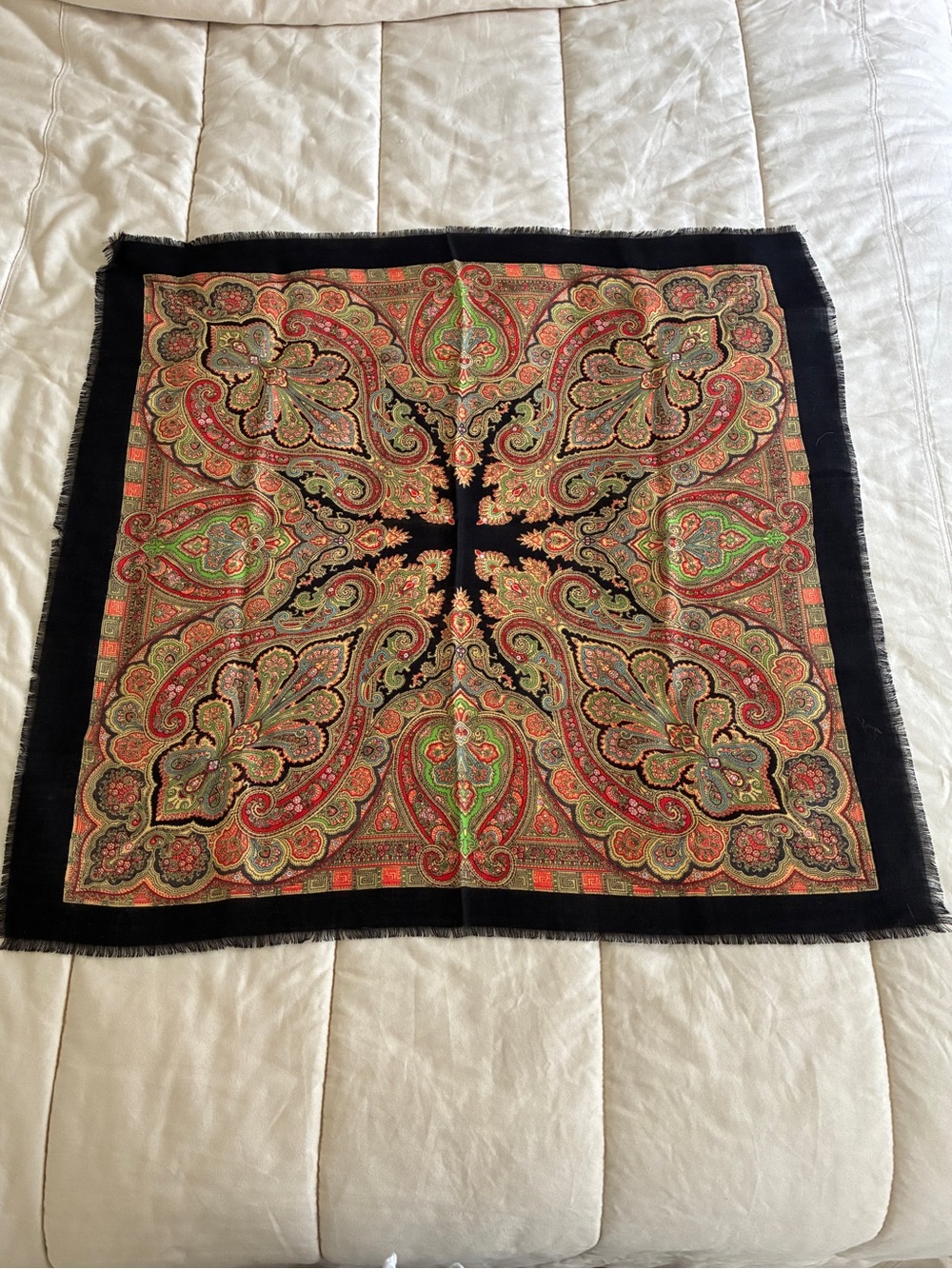 Vintage Banana Republic Lightweight Wool Paisley Scarf 29” Square Black/Red
